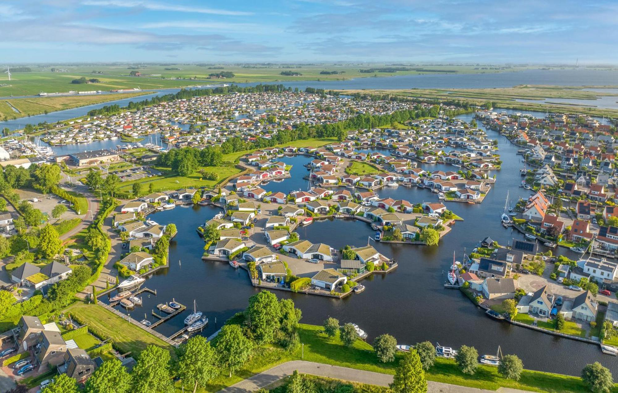 2 Bedroom Nice Home In Lemmer Exteriör bild